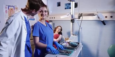 หนังเอ็กดูฟรี Gag Reflex Zara DuRose คู่รักวัยรุ่นฝรั่งเย็ดกันแรงมาก