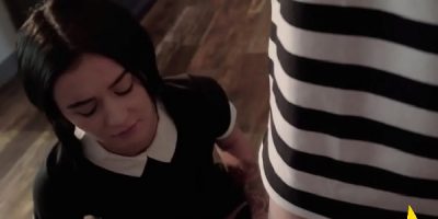 หนังเอ๊กซ์ออนไลน์ Wednesday Gets Pleasured เย็ดสาวน่ารักอย่างรุนแรง